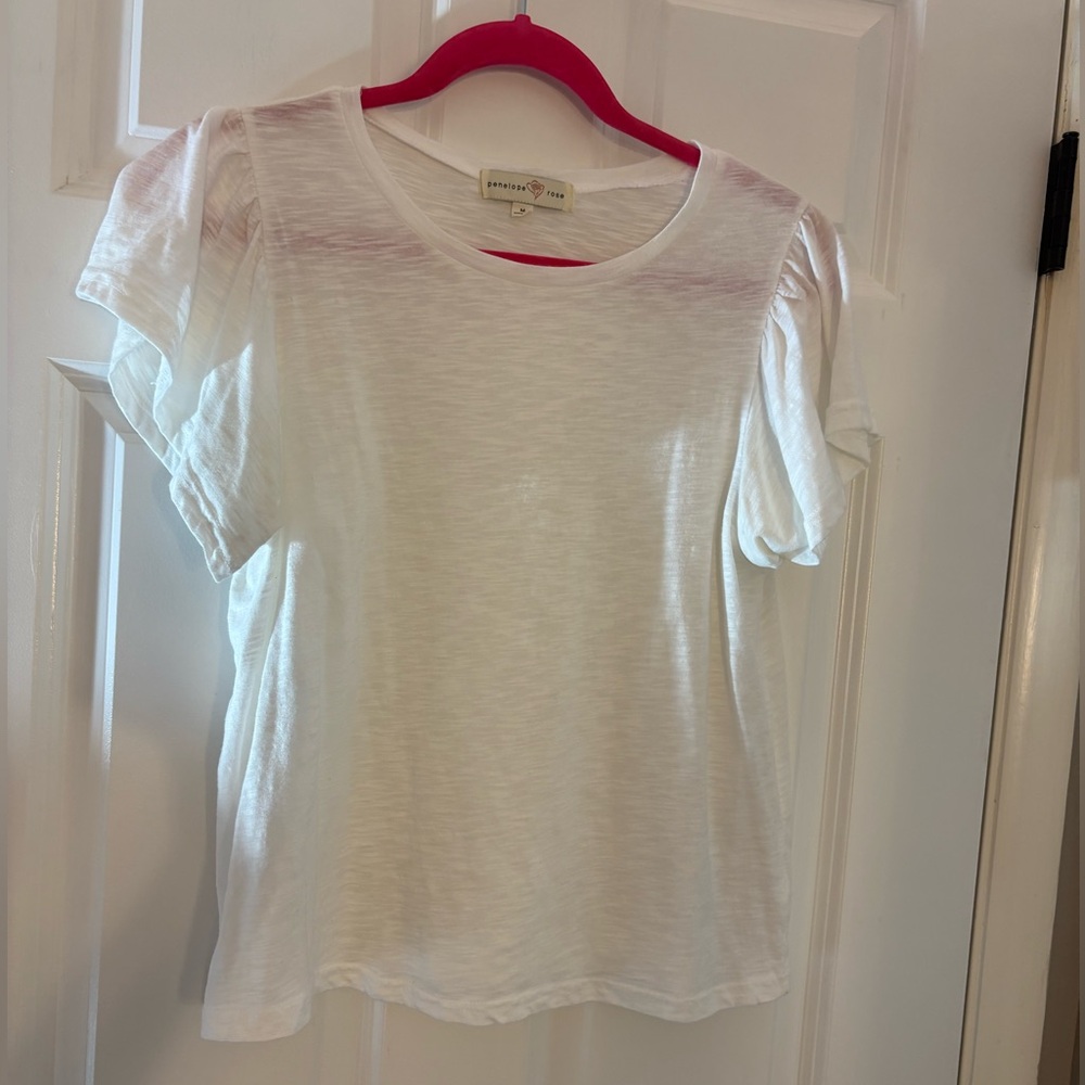 White flowy cap sleeve top